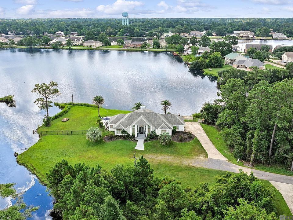 1st image of 110 Sanctuary Dr