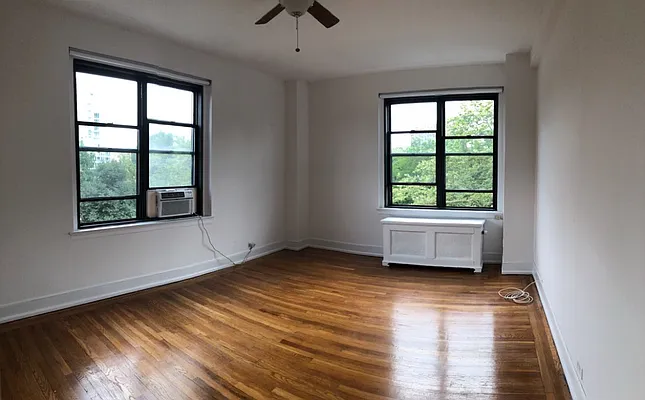 Rented by Level Group | media 2