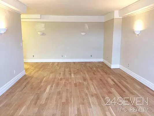Rented by 24 7 NYC Realty Inc. | media 54