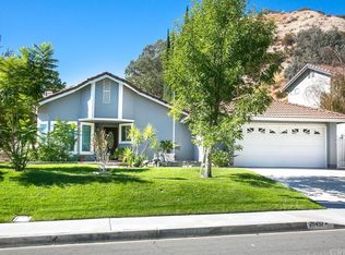 29437 Poppy Meadow St, Santa Clarita, CA 91387