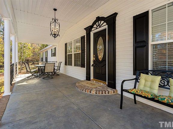 4th image of 168 Windward Dr