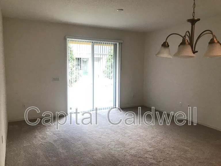 7013 Timberside Pl — Photo 5
