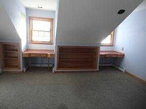 2nd Floor Bedroom (2)