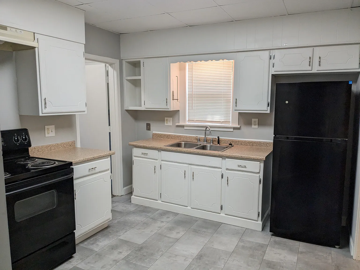 1 bed, 700 sqft, $825 — Photo 2