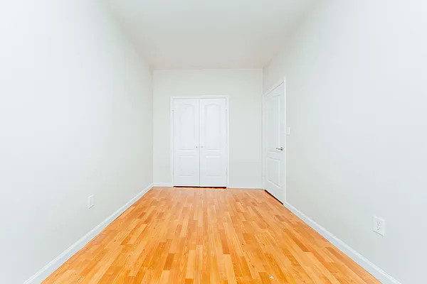 Rented by Nooklyn NYC LLC | media 3