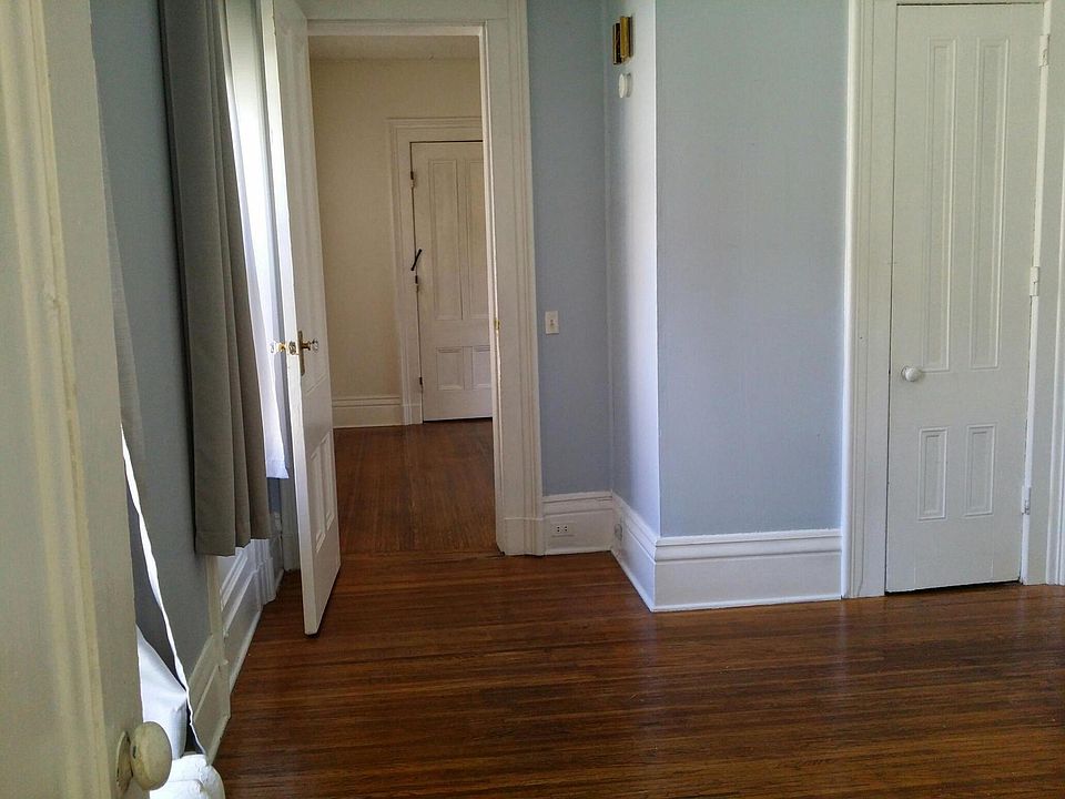 hardwood floors and high ceilings
