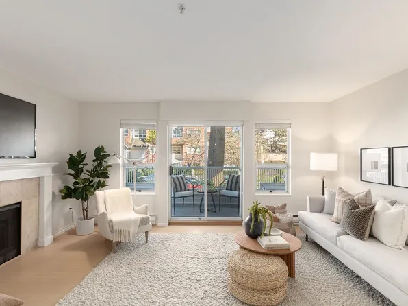 876 W 14th Ave #203, Vancouver, BC V5Z 1R1