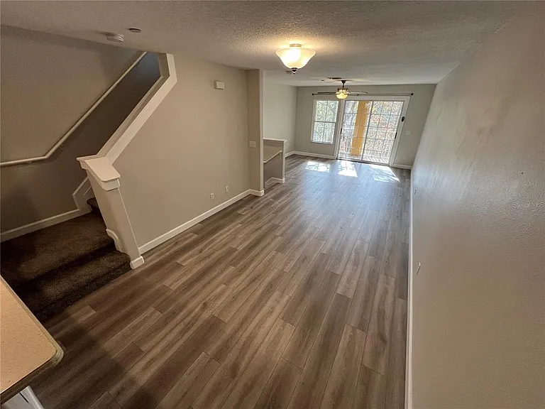 7350 Black Walnut Way — Photo 13