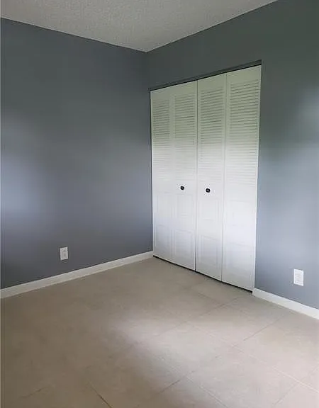 109 Lake Emerald Dr #107 — Photo 7