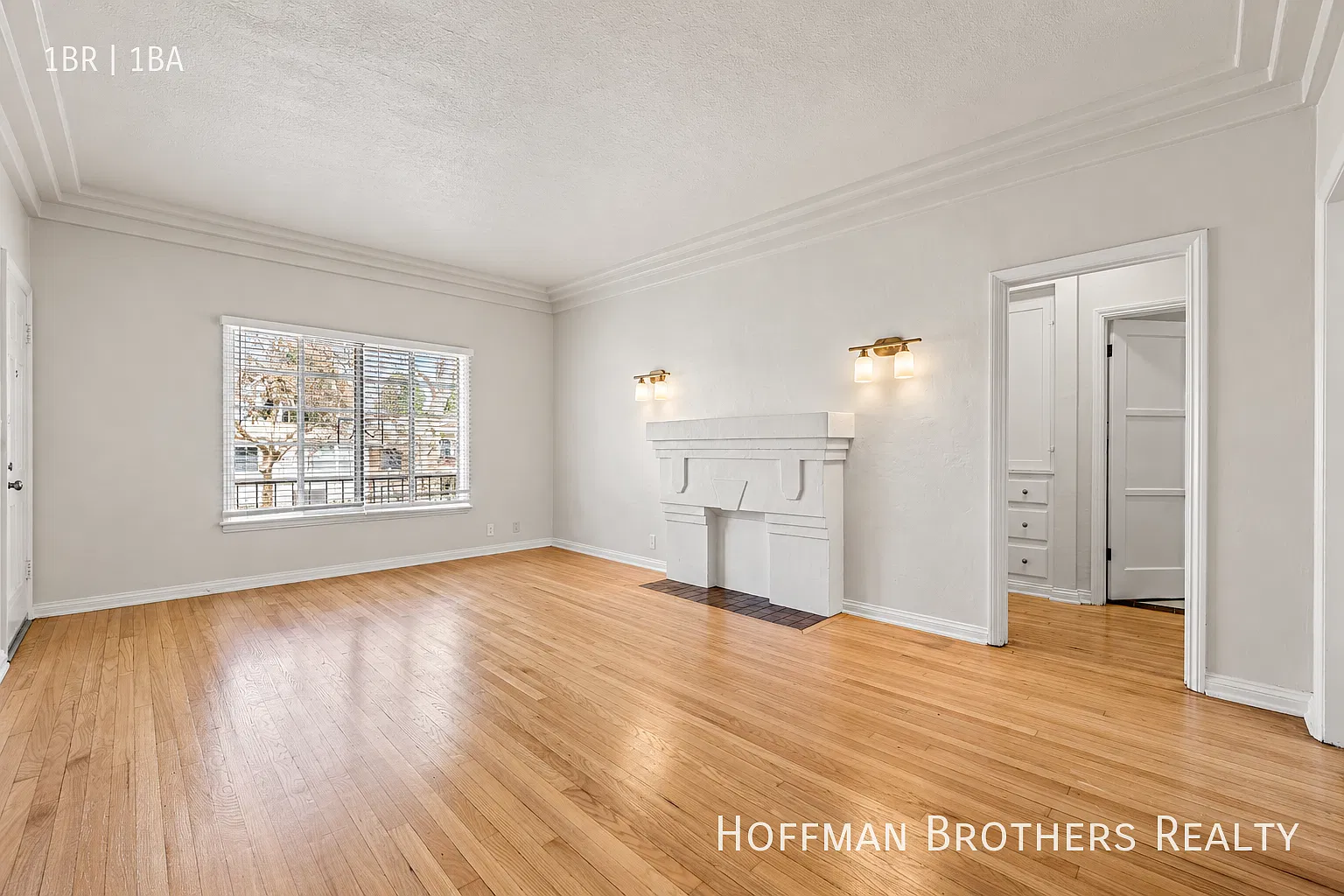 4180 Garthwaite Ave — Photo 1