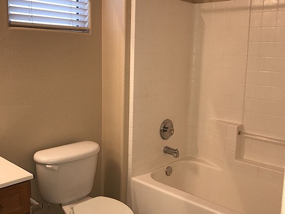 5th image of 62 Blaven Dr #0