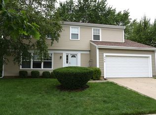 306 Alexandria Dr, Vernon Hills, IL