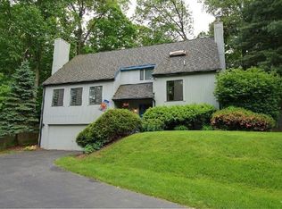 11200 Angus Pl, Potomac, MD 20854