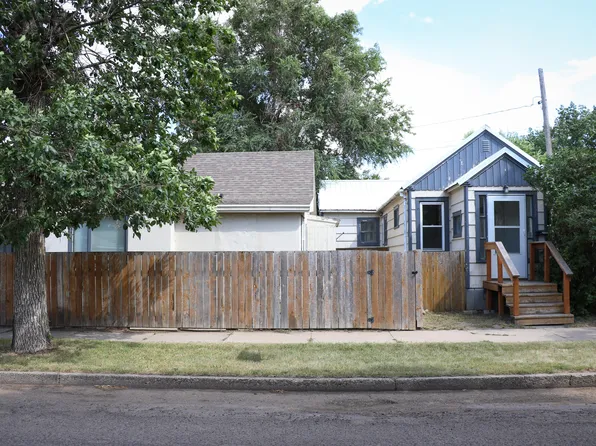 225 9th Ave, Havre, MT 59501