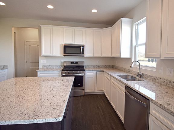Upgraded Granite Kitchen Countertops