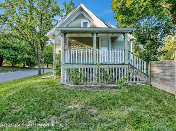 711 Brook St, Lansing, MI 48906