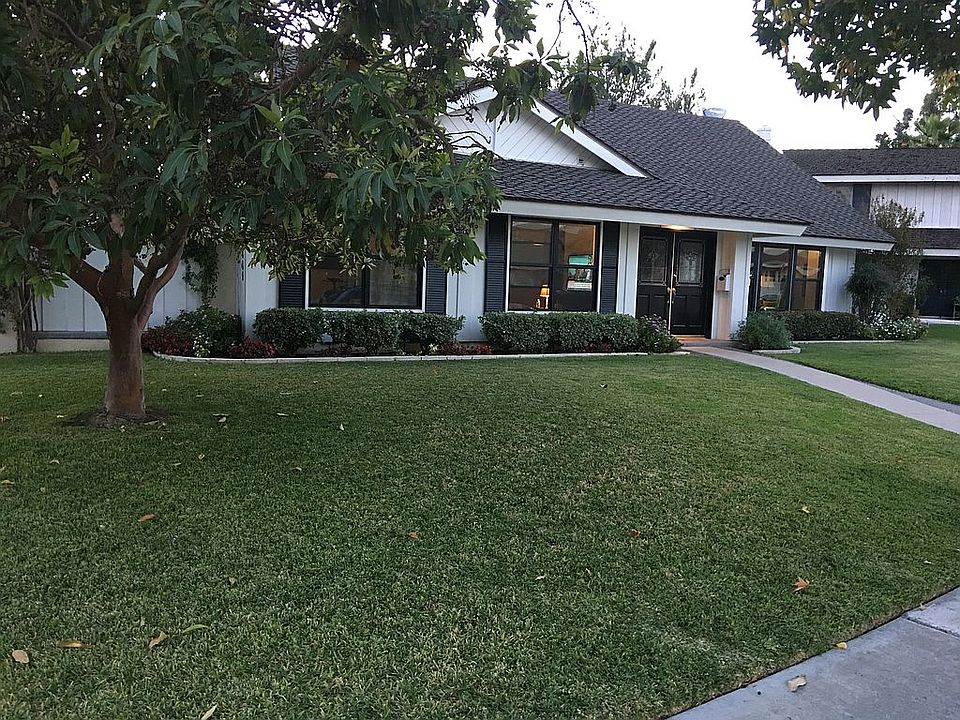 1st image of 17441 Village Dr