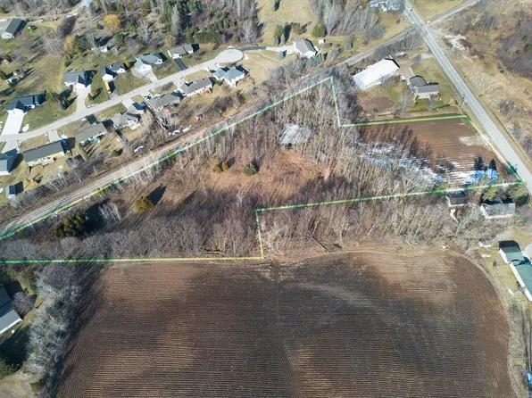 2200 N New Franken Rd, New Franken, WI 54229