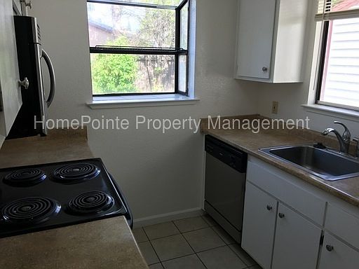 1st image of 5320 Stoney End Ct