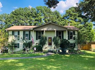 1361 Golden Forest Dr, Bessemer, AL 35022