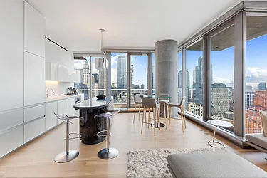 Rented by Nest Seekers International