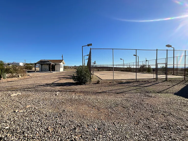 4350 El Camino Rd — Photo 13