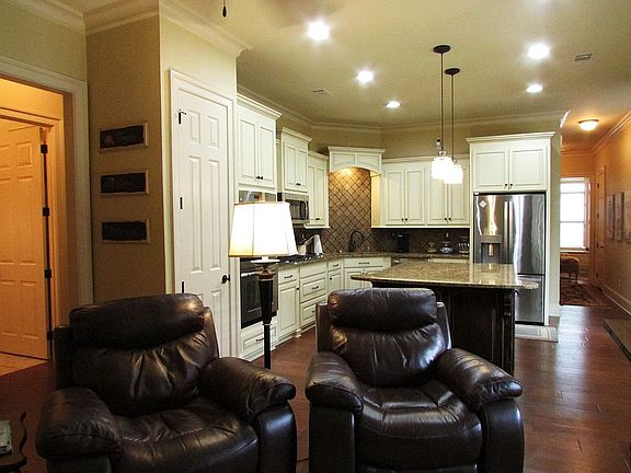 Kitchen/Sitting Room