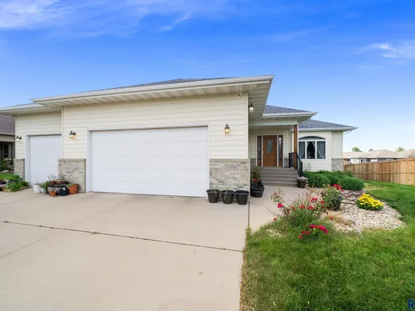 7708 W Justice St, Sioux Falls, SD 57106
