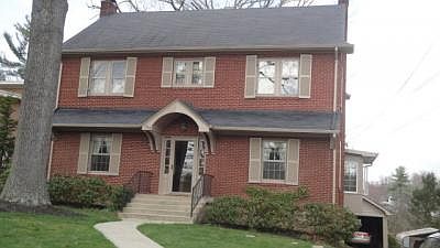 1st image of 705 Woodlawn Ave