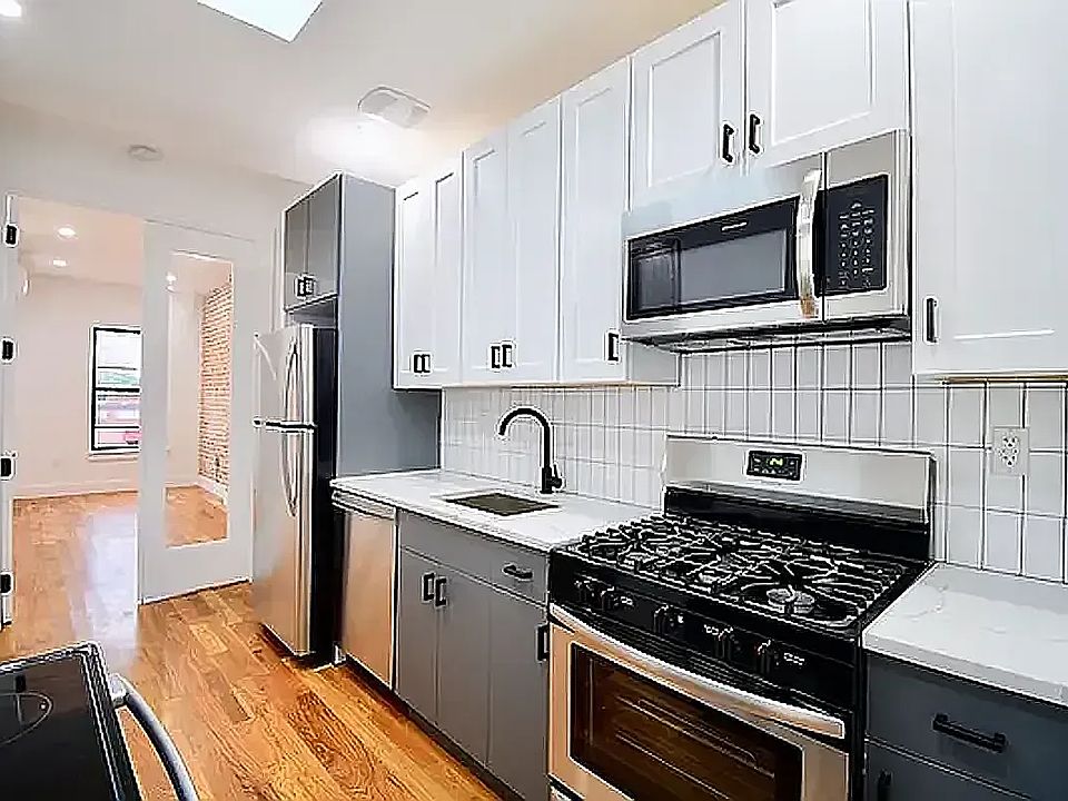 1st image of 588 Quincy St #6A
