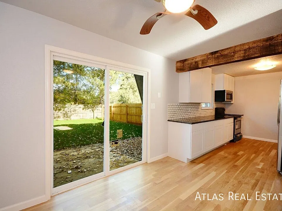 4491 Driftwood Pl