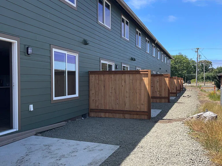1314 Lamont Ln #1314 — Photo 4