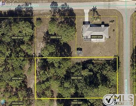 4th image of 1421 McArthur Ave
