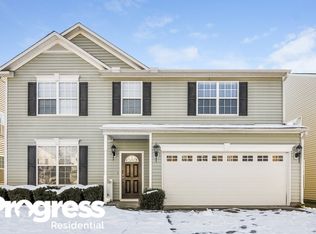 112 Jasper Point Dr, Holly Springs, NC 27540