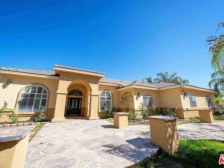 17833 Wildridge Ln — Photo 3