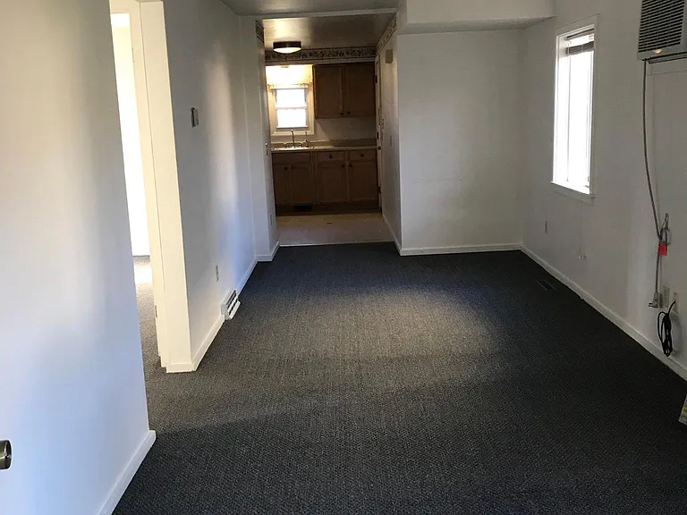 33 Mettler St #A — Photo 3