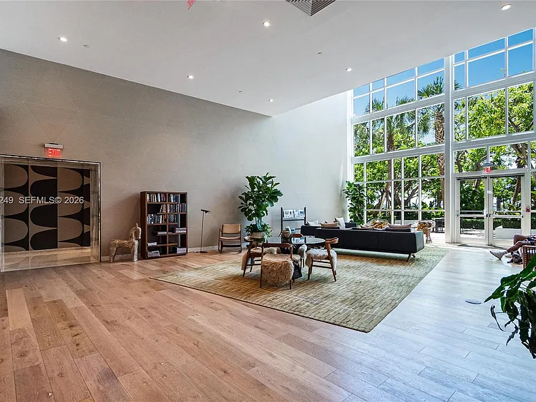 2020 N Bayshore Dr #3904 — Photo 41