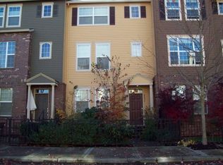 6030 NE Maidstone St, Hillsboro, OR 97124
