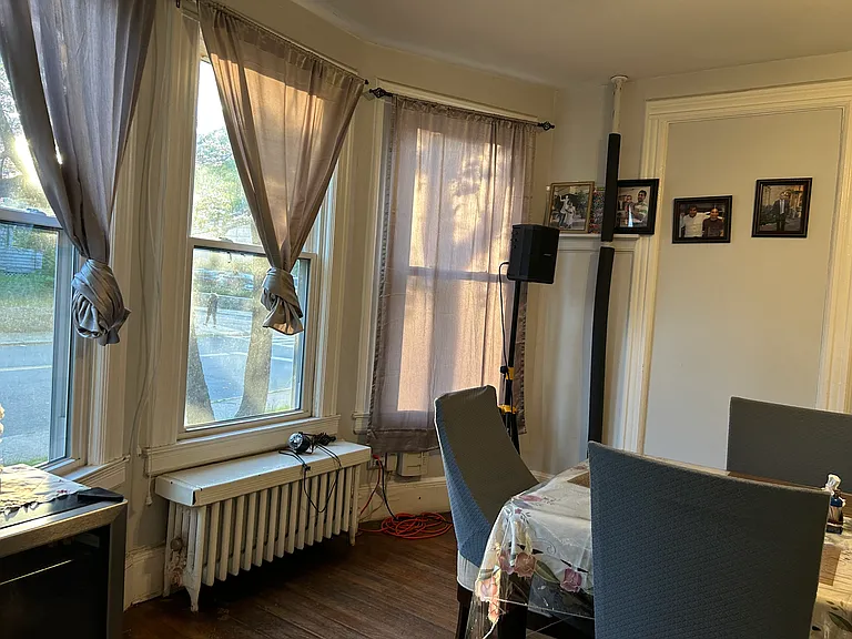 35 Wayne Ave #1 — Photo 17