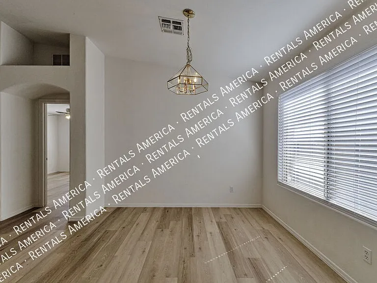 8421 S Burien Rd — Photo 10
