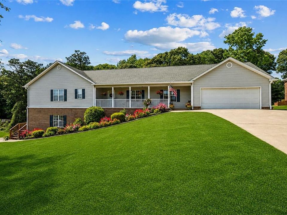 1st image of 4022 Lyman Way