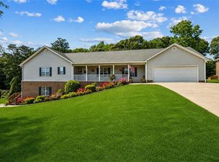 4022 Lyman Way, Gainesville, GA 30507