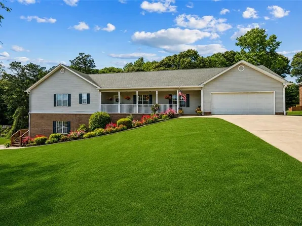 4022 Lyman Way, Gainesville, GA 30507