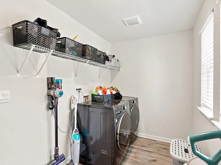 677 Magnolia Dr — Photo 15