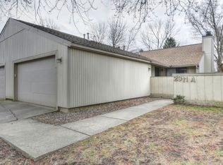 2311 Melrose Dr, Champaign, IL