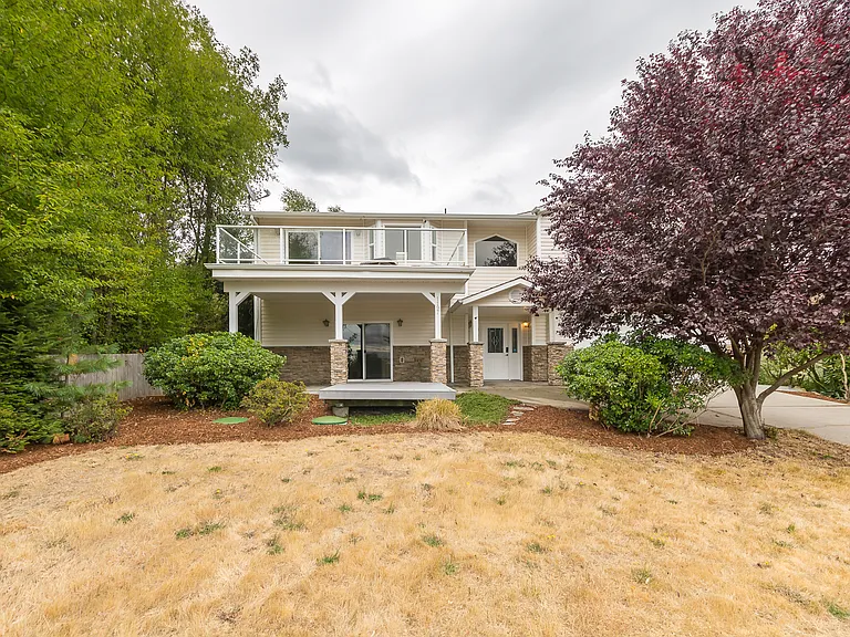 1197 Nimitz Dr — Photo 1