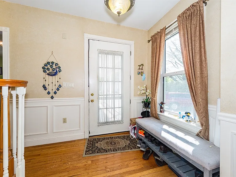 26 Pine St #26 — Photo 34