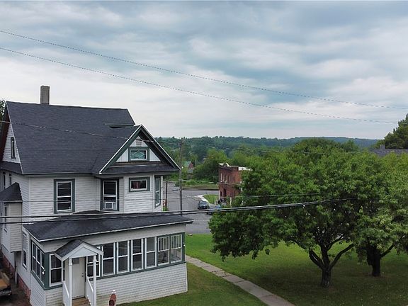3rd image of 235 N School St