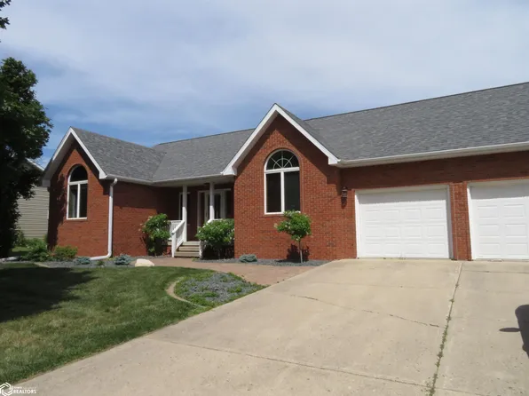 1523 1st St SW, Clarion, IA 50525