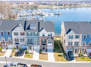 8208 Secluded Cove Ln, Baltimore, MD 21222